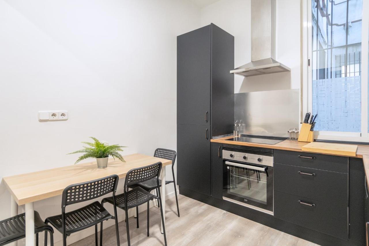 Francina Groups Teatro Real, By Monaro***** Appartement Madrid Buitenkant foto
