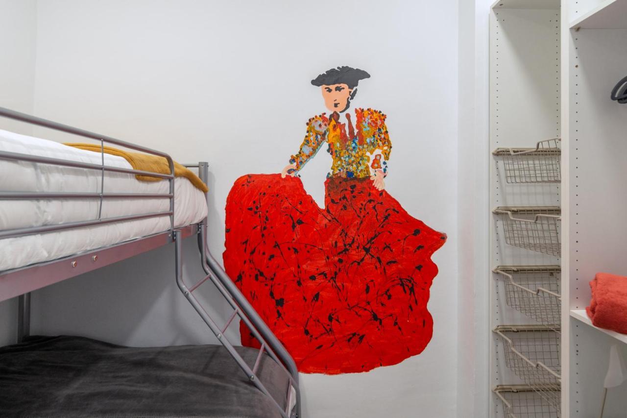 Francina Groups Teatro Real, By Monaro***** Appartement Madrid Buitenkant foto