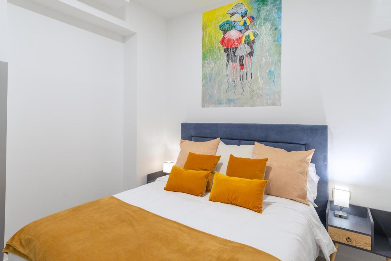 Francina Groups Teatro Real, By Monaro***** Appartement Madrid Buitenkant foto