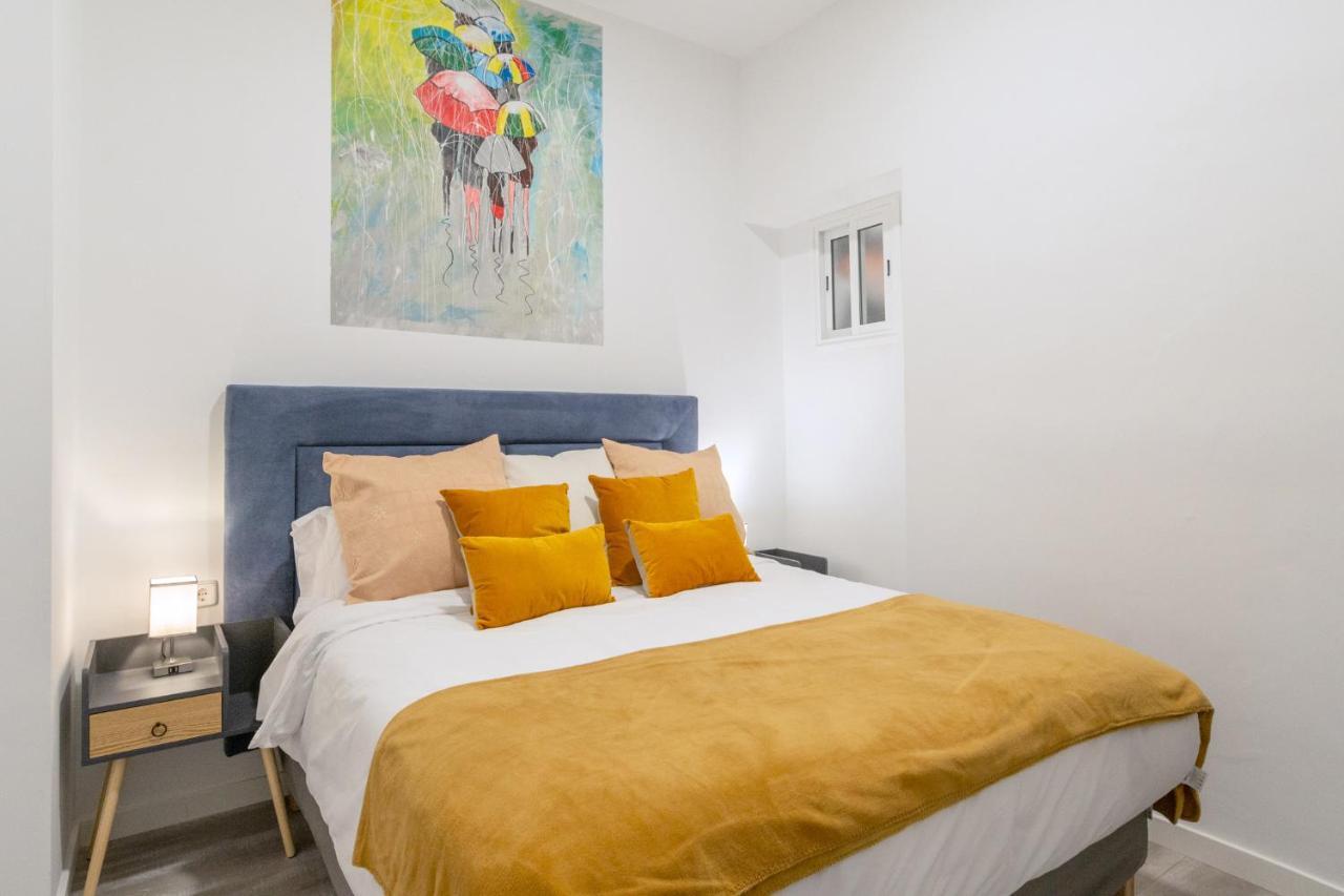 Francina Groups Teatro Real, By Monaro***** Appartement Madrid Buitenkant foto