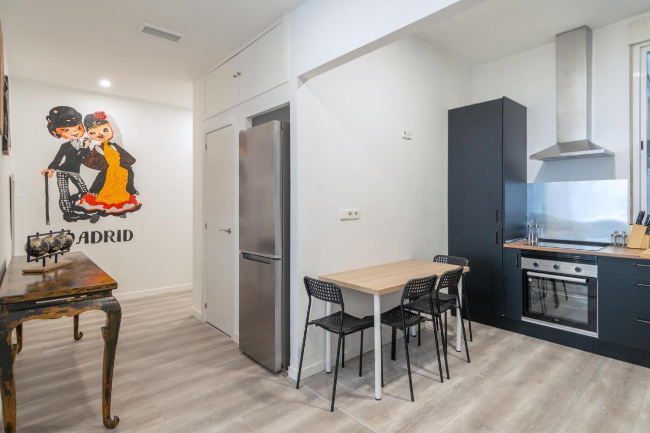 Francina Groups Teatro Real, By Monaro***** Appartement Madrid Buitenkant foto