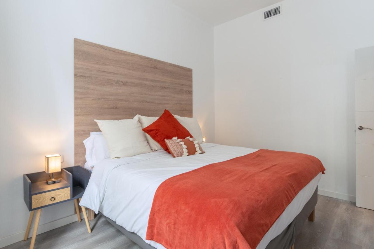 Francina Groups Teatro Real, By Monaro***** Appartement Madrid Buitenkant foto